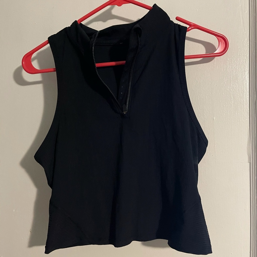 Lululemon Rib Zip-Front Cropped Run Tank Top (Black)